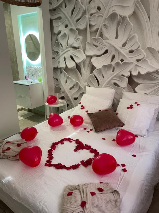L'Extasia Appartement,Spa Jacuzzi เกรอน็อบล์ ภายนอก รูปภาพ